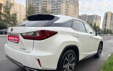 Lexus RX IV рестайлинг, 2017 год, 3 800 000 рублей, 6 фотография