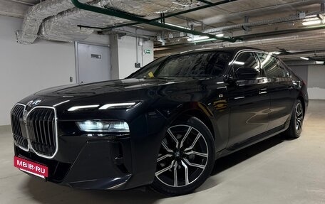 BMW 7 серия, 2022 год, 10 200 000 рублей, 3 фотография