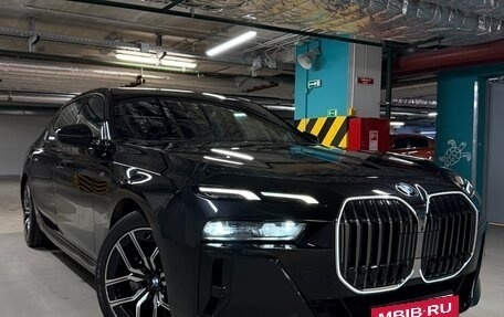 BMW 7 серия, 2022 год, 10 200 000 рублей, 2 фотография