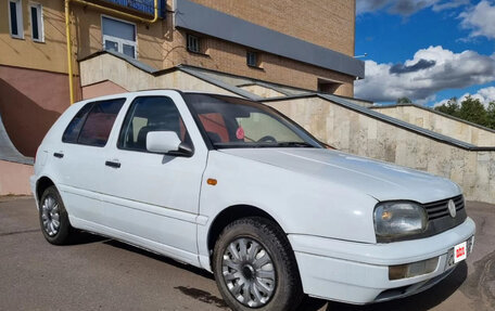 Volkswagen Golf III, 1997 год, 229 900 рублей, 2 фотография