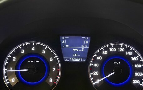 Hyundai Solaris II рестайлинг, 2011 год, 717 000 рублей, 10 фотография