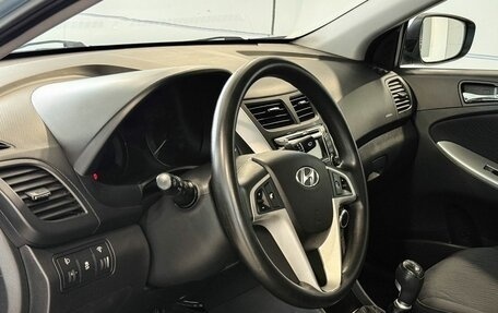Hyundai Solaris II рестайлинг, 2011 год, 717 000 рублей, 7 фотография