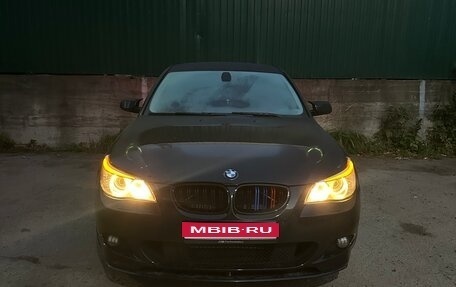 BMW 5 серия, 2003 год, 1 299 000 рублей, 1 фотография