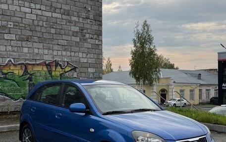 KIA Rio II, 2010 год, 560 000 рублей, 1 фотография