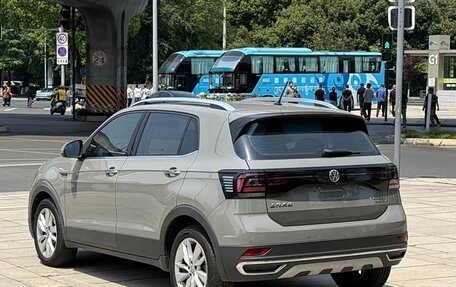Volkswagen T-Cross I, 2021 год, 1 680 000 рублей, 7 фотография