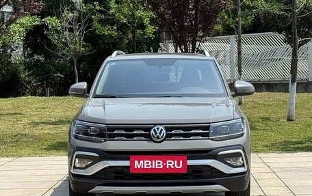 Volkswagen T-Cross I, 2021 год, 1 680 000 рублей, 2 фотография