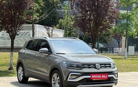 Volkswagen T-Cross I, 2021 год, 1 680 000 рублей, 4 фотография