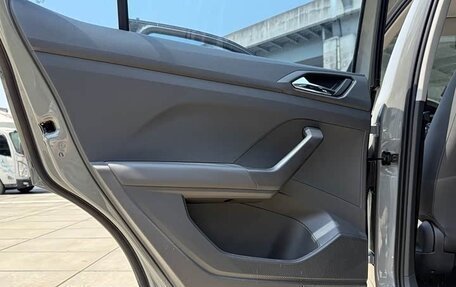 Volkswagen T-Cross I, 2021 год, 1 680 000 рублей, 17 фотография