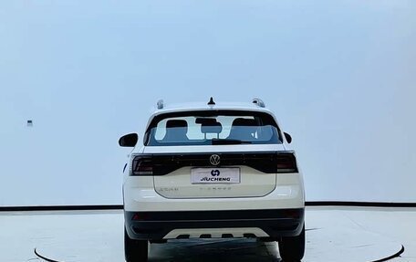 Volkswagen T-Cross I, 2023 год, 1 560 000 рублей, 6 фотография