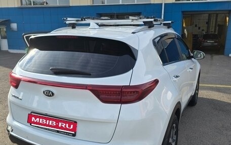 KIA Sportage IV рестайлинг, 2019 год, 2 450 000 рублей, 3 фотография