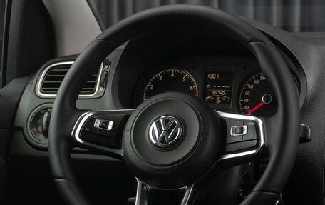 Volkswagen Polo VI (EU Market), 2018 год, 1 309 000 рублей, 15 фотография