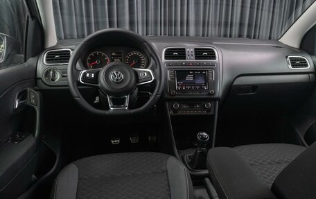 Volkswagen Polo VI (EU Market), 2018 год, 1 309 000 рублей, 6 фотография