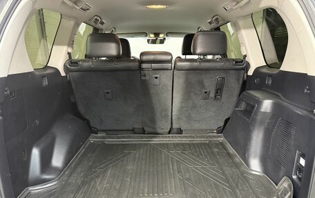 Toyota Land Cruiser Prado 150 рестайлинг 2, 2018 год, 4 299 800 рублей, 14 фотография