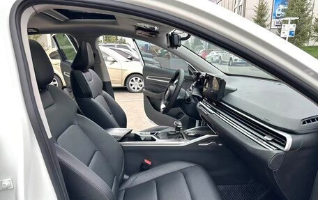 Geely Emgrand, 2022 год, 1 100 325 рублей, 10 фотография
