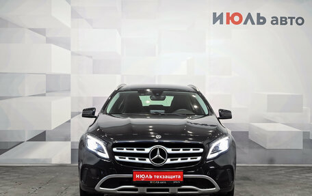 Mercedes-Benz GLA, 2017 год, 3 100 000 рублей, 2 фотография