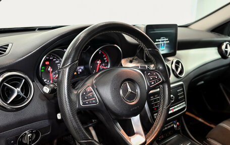Mercedes-Benz GLA, 2017 год, 3 100 000 рублей, 16 фотография