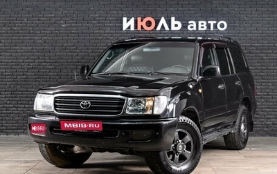 Toyota Land Cruiser 100 рестайлинг 2, 2002 год, 1 900 000 рублей, 1 фотография