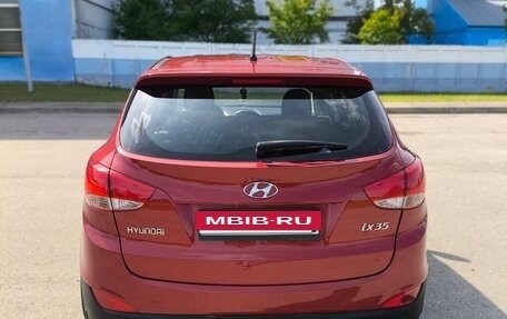 Hyundai ix35 I рестайлинг, 2010 год, 900 000 рублей, 5 фотография