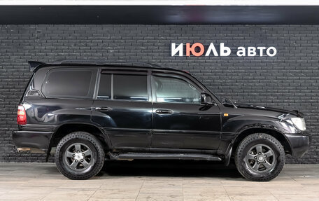 Toyota Land Cruiser 100 рестайлинг 2, 2002 год, 1 900 000 рублей, 8 фотография