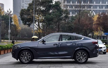 BMW X6, 2022 год, 7 600 000 рублей, 4 фотография