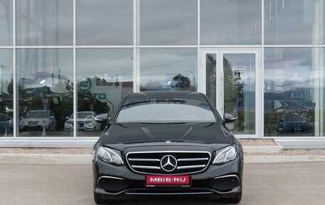Mercedes-Benz E-Класс, 2020 год, 4 300 000 рублей, 3 фотография