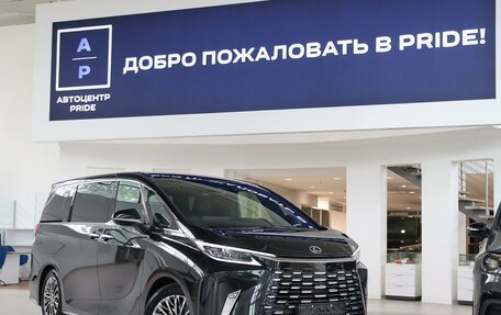 Lexus LM, 2025 год, 17 000 000 рублей, 1 фотография