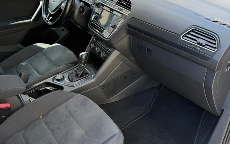 Volkswagen Tiguan II, 2017 год, 1 970 000 рублей, 21 фотография