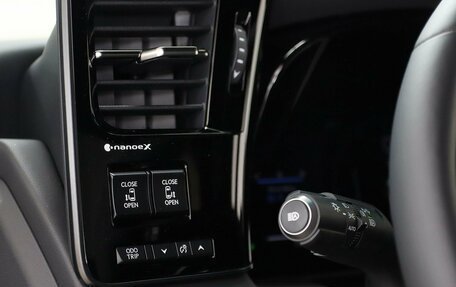 Lexus LM, 2025 год, 17 000 000 рублей, 11 фотография