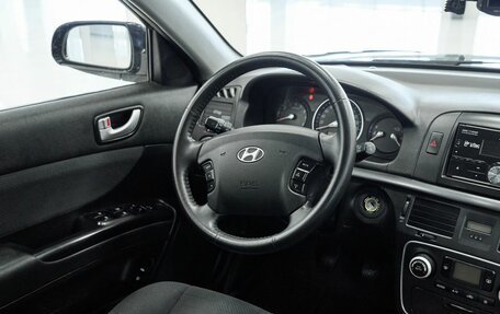 Hyundai Sonata VI, 2006 год, 492 000 рублей, 10 фотография