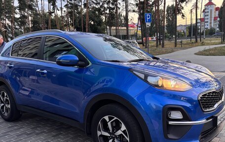 KIA Sportage IV рестайлинг, 2021 год, 2 070 000 рублей, 2 фотография