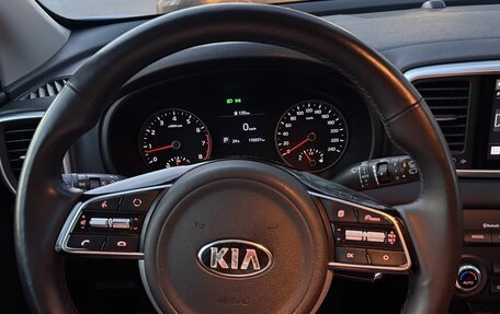 KIA Sportage IV рестайлинг, 2021 год, 2 070 000 рублей, 21 фотография