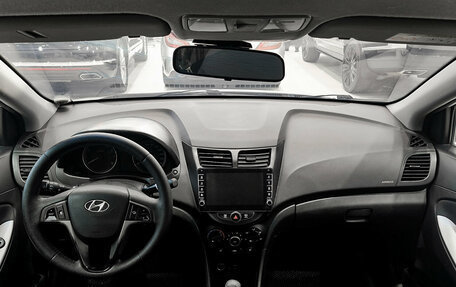 Hyundai Solaris II рестайлинг, 2016 год, 880 000 рублей, 18 фотография