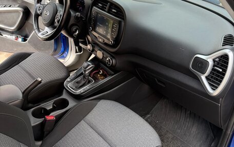 KIA Soul III, 2019 год, 2 000 000 рублей, 5 фотография