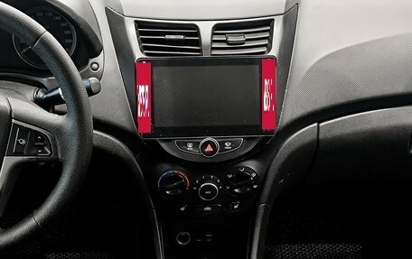 Hyundai Solaris II рестайлинг, 2016 год, 880 000 рублей, 19 фотография
