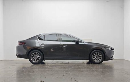 Mazda 3, 2023 год, 1 310 000 рублей, 7 фотография