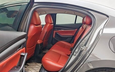 Mazda 3, 2023 год, 1 310 000 рублей, 12 фотография