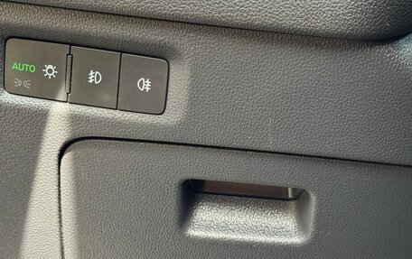 Skoda Octavia IV, 2022 год, 3 300 000 рублей, 16 фотография