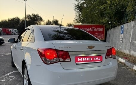 Chevrolet Cruze II, 2012 год, 680 000 рублей, 3 фотография