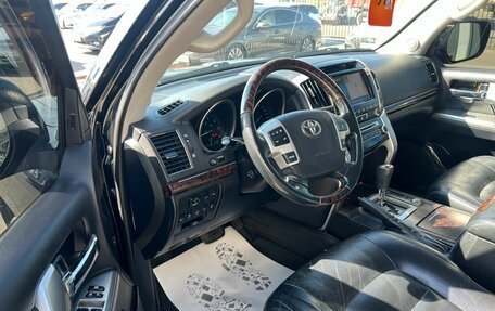 Toyota Land Cruiser 200, 2012 год, 4 549 900 рублей, 10 фотография