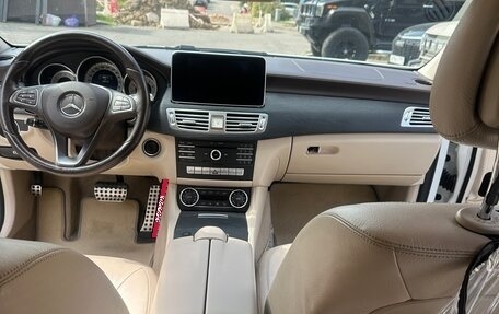Mercedes-Benz CLS, 2016 год, 3 500 000 рублей, 9 фотография