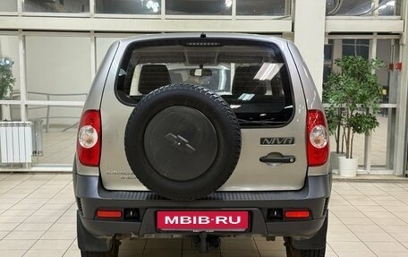 Chevrolet Niva I рестайлинг, 2014 год, 670 000 рублей, 4 фотография