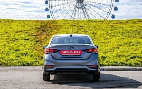 Hyundai Solaris II рестайлинг, 2017 год, 1 100 000 рублей, 4 фотография
