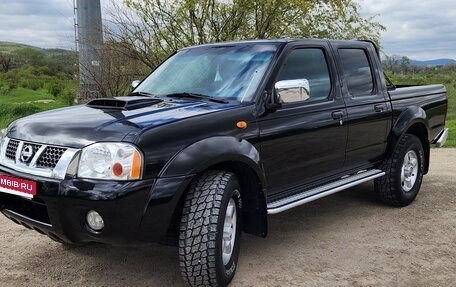 Nissan NP300, 2014 год, 2 000 020 рублей, 1 фотография