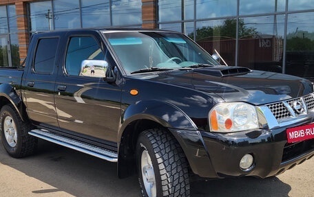 Nissan NP300, 2014 год, 2 000 020 рублей, 2 фотография