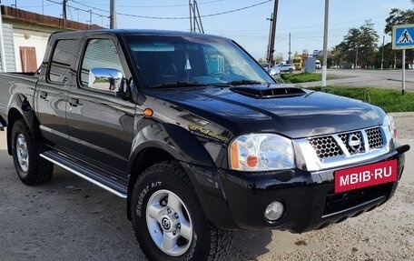 Nissan NP300, 2014 год, 2 000 020 рублей, 7 фотография