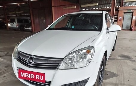 Opel Astra H, 2011 год, 690 000 рублей, 2 фотография