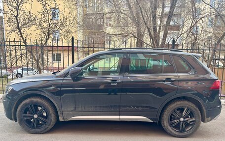 Volkswagen Tiguan II, 2020 год, 3 400 000 рублей, 2 фотография