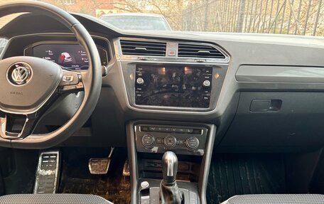 Volkswagen Tiguan II, 2020 год, 3 400 000 рублей, 8 фотография