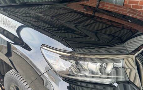 Toyota Land Cruiser Prado 150 рестайлинг 2, 2021 год, 6 500 000 рублей, 3 фотография