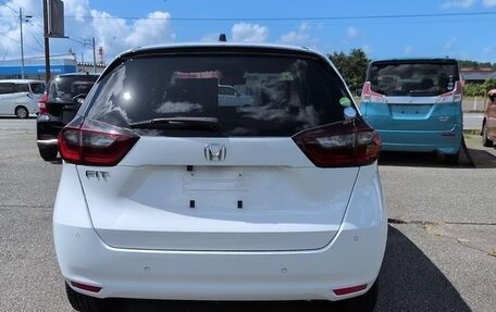 Honda Fit, 2021 год, 1 320 000 рублей, 6 фотография